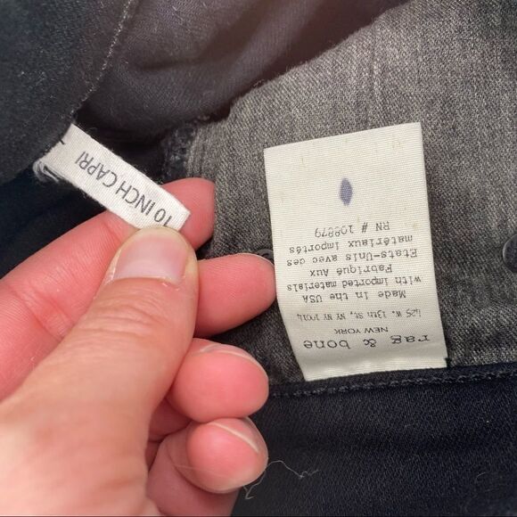 Rag & Bone 10 inch Capri Black Destroyed Hem‎ Jeans Size 6 - Picture 7 of 14